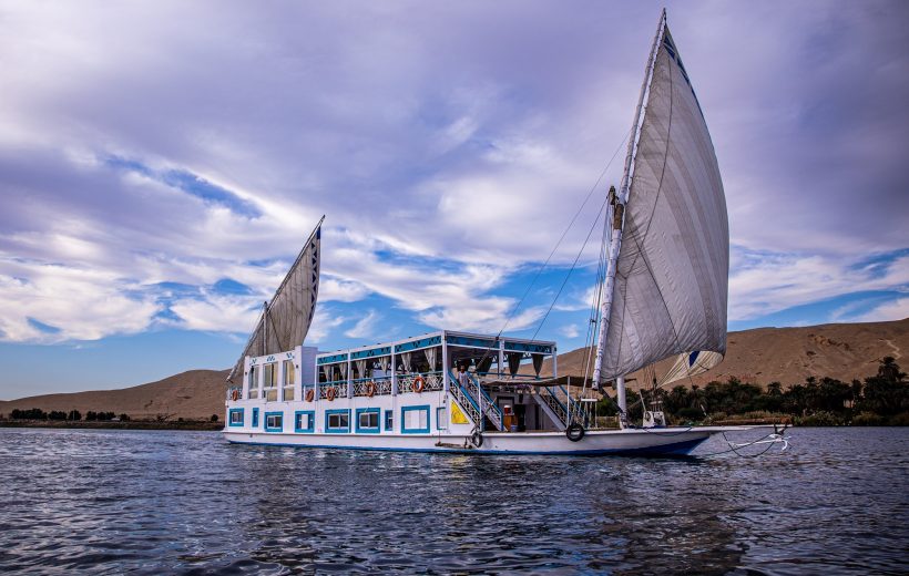 Nile Cruise from Aswan to Luxor 4 Days / 3 Nights